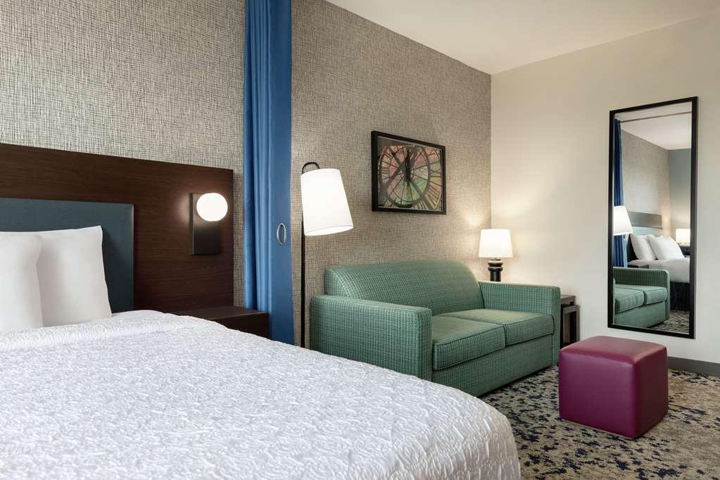 Home2Suites By Hilton Florence Oda fotoğraf